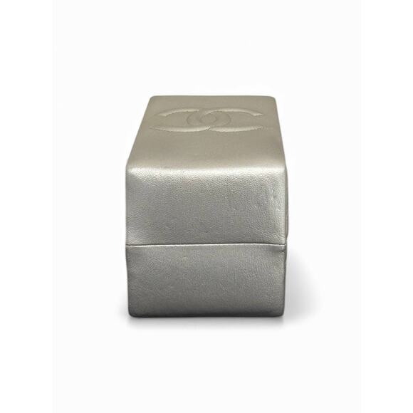 Chanel Limited Edition Lait de Coco Milk Carton Bag - Picture 6 of 6